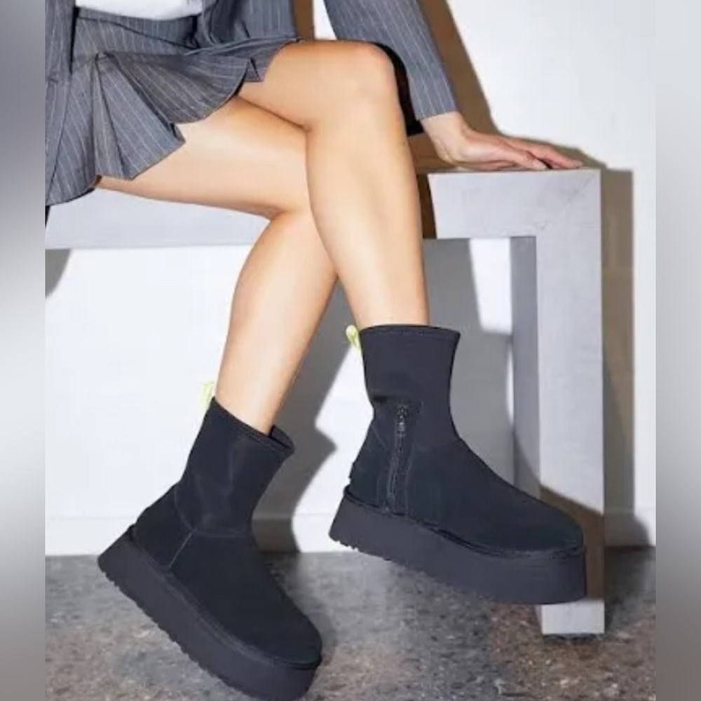 UGG CLASSIC DIPPER PLATFORM BOOT